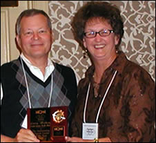 Larry Matheny receives the Outstanding Network Leader of 2010